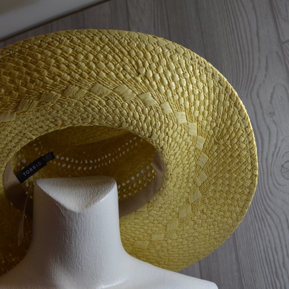 NWT Straw Cowboy Hat Sun Hat Torrid - LAST ONE 1 - Picture 6 of 7